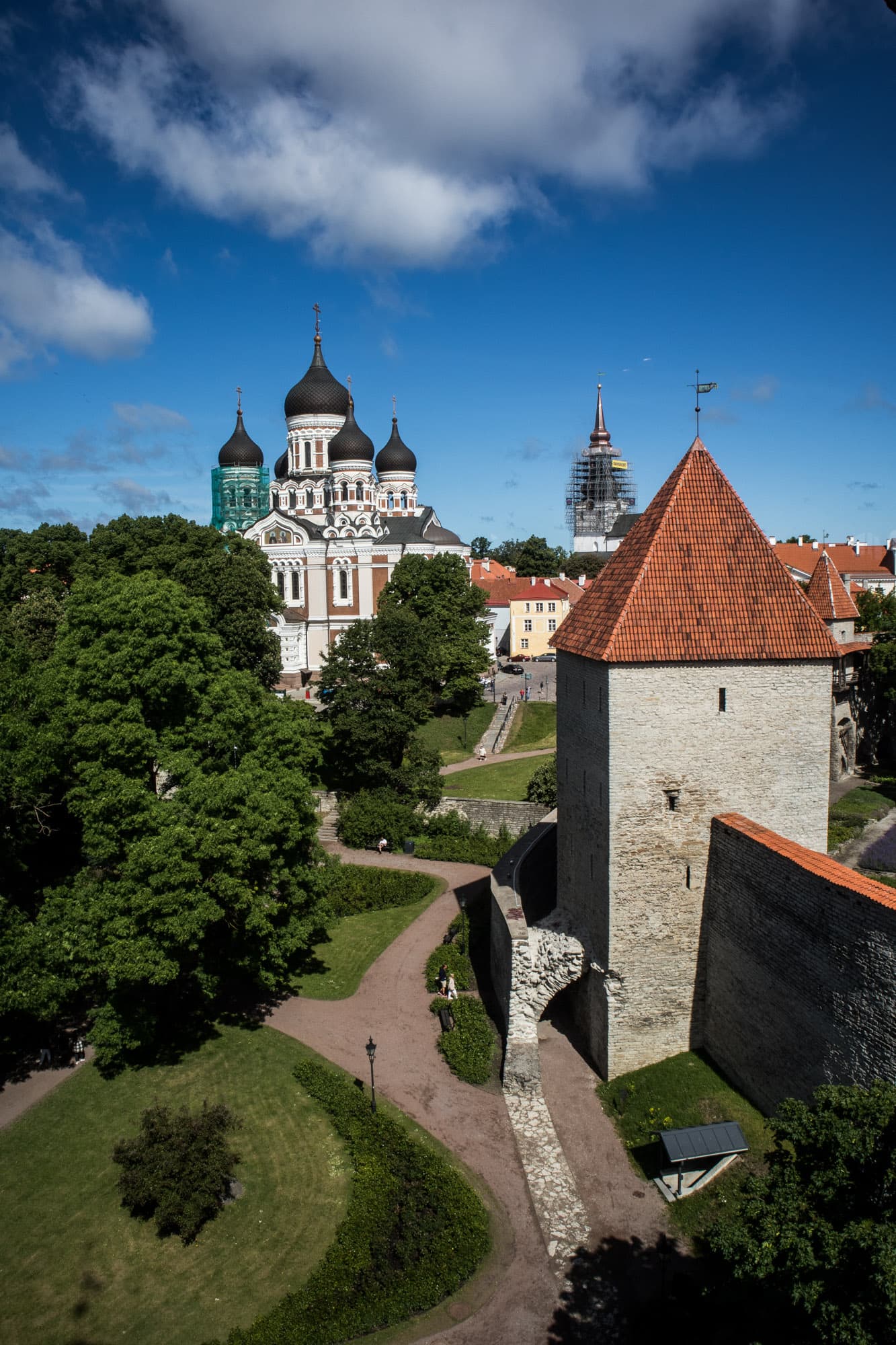 Tour Tallinn’s Old Town