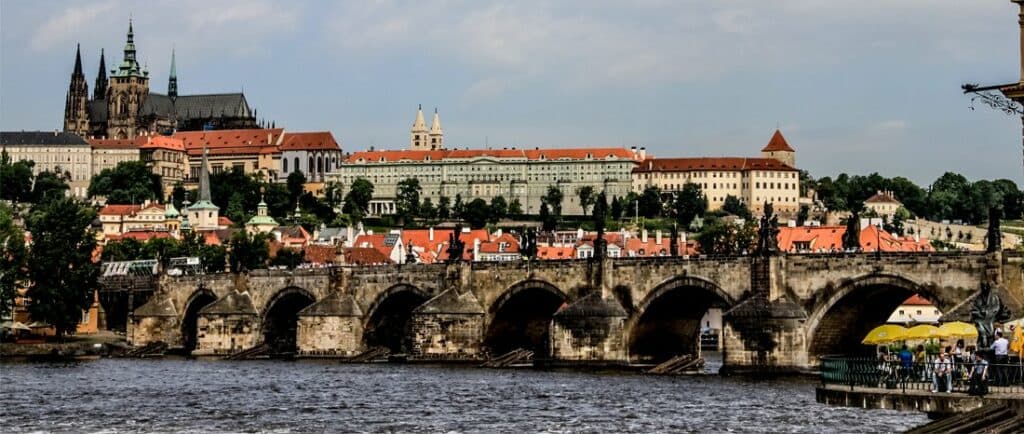 Prague Travel Guide