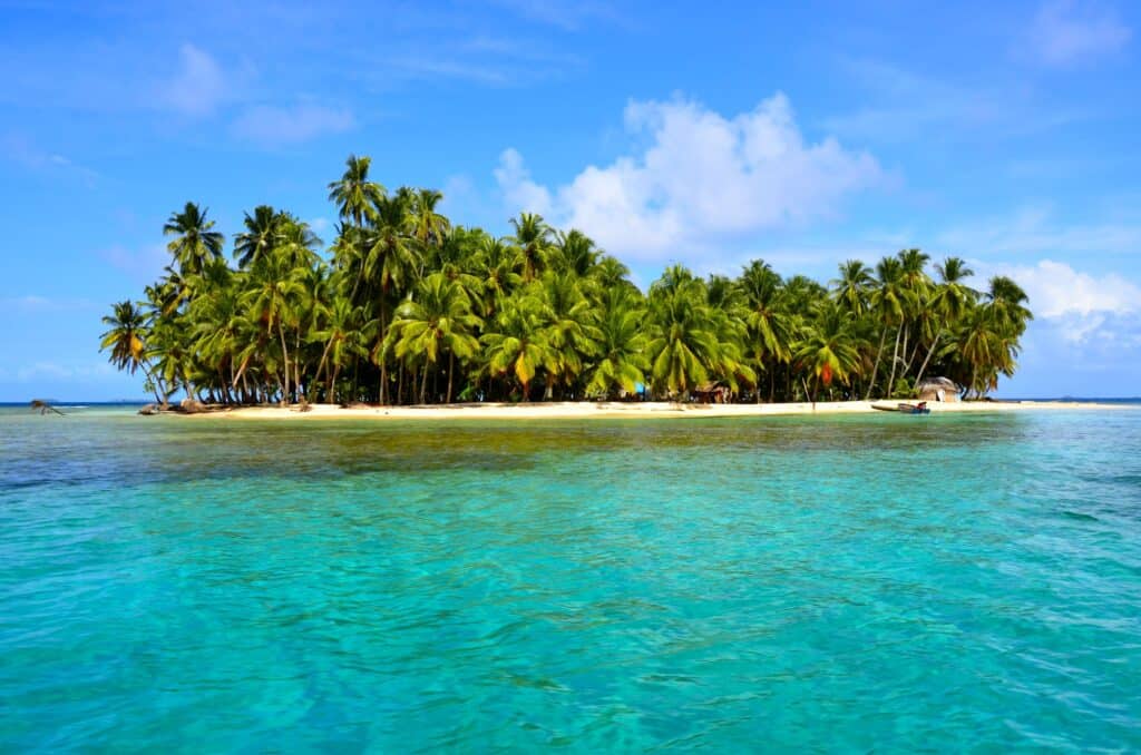 Ultimate Belize Travel Guide