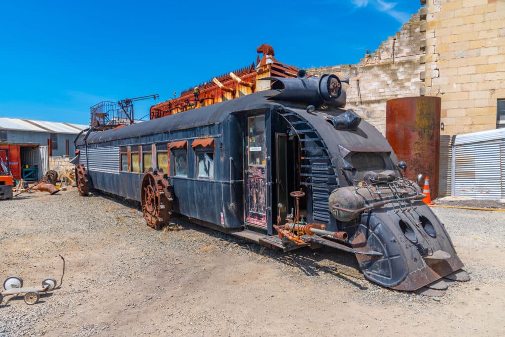 Steampunk HQ