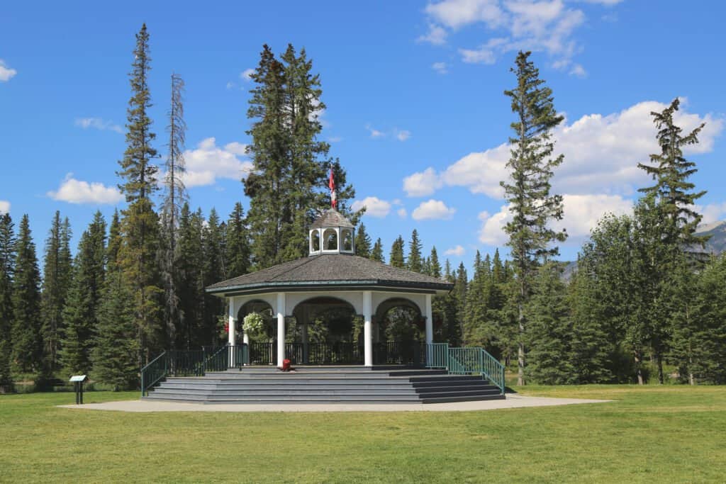 Central Park Banff