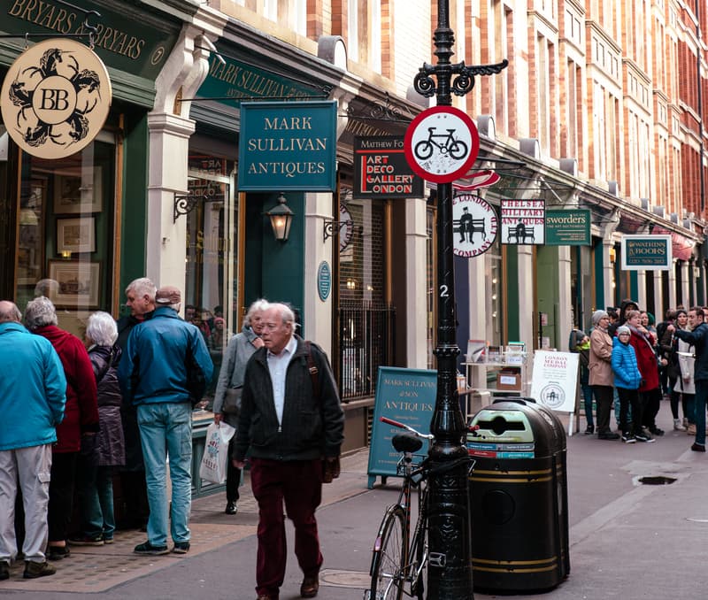 Cecil Court