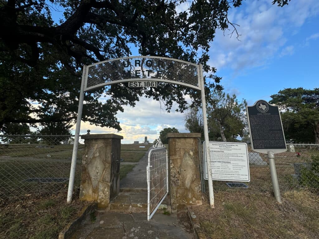 1897 Alien Gravesite – Aurora Cemetery