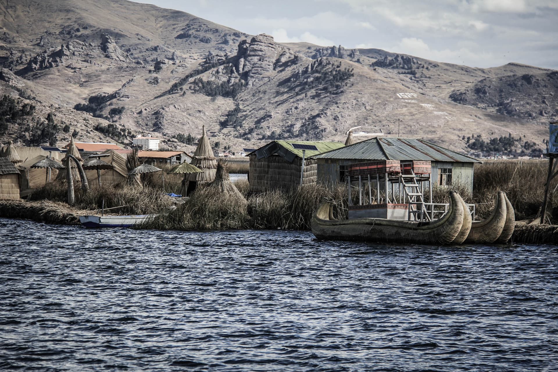 Uros Floating Islands, Peru