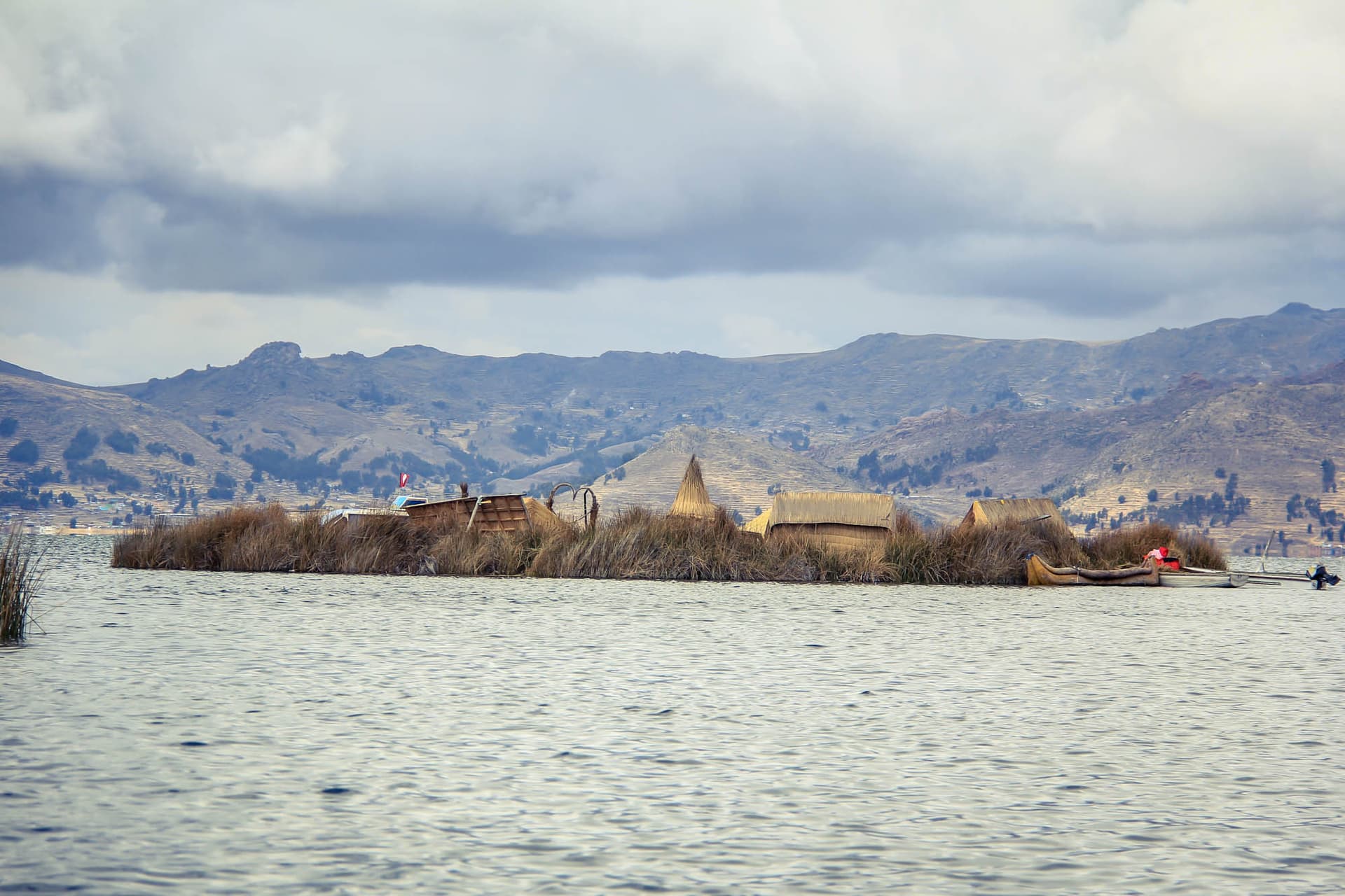 Uros Floating Islands, Peru