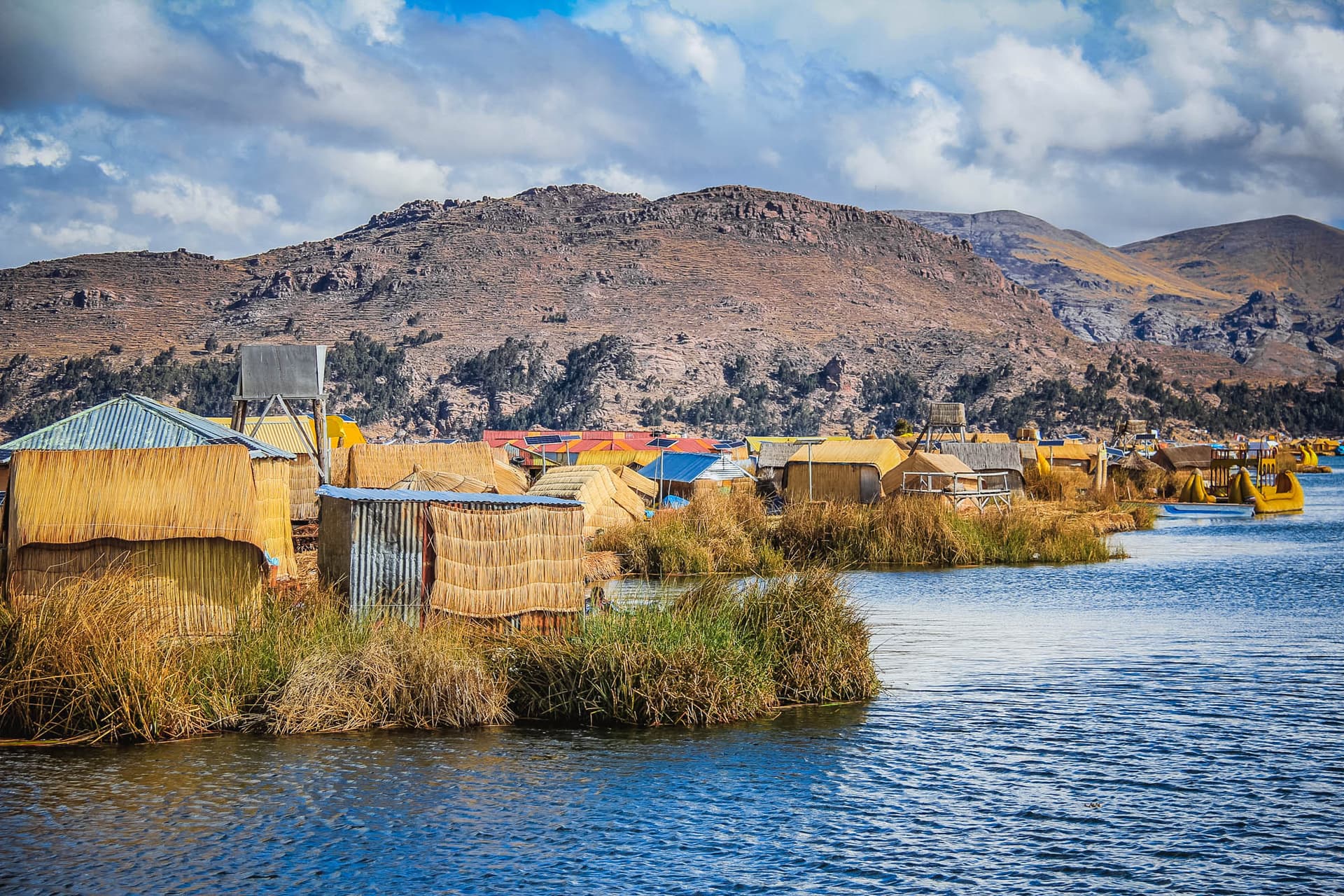 Uros Floating Islands, Peru