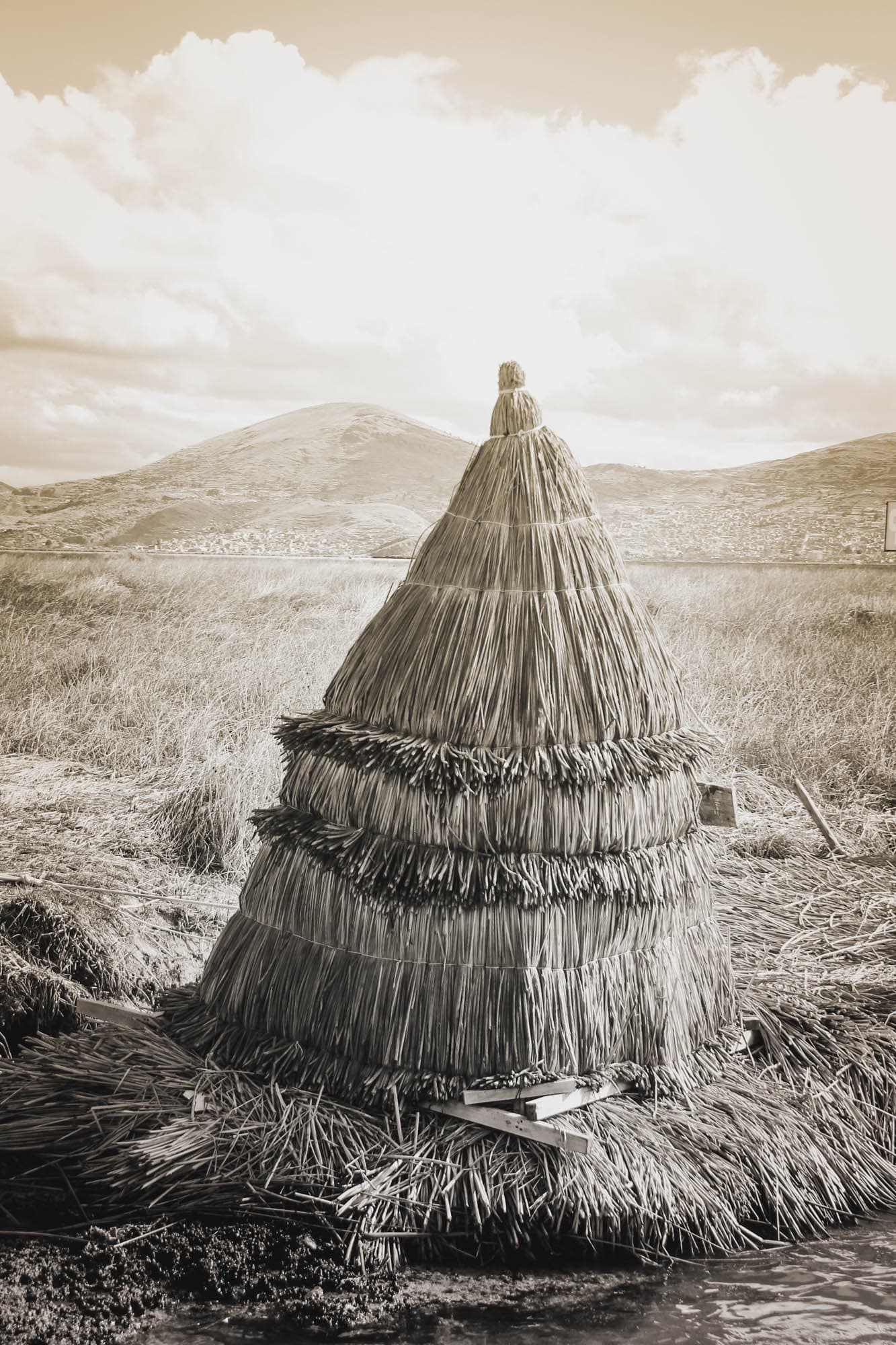 Uros Floating Islands, Peru