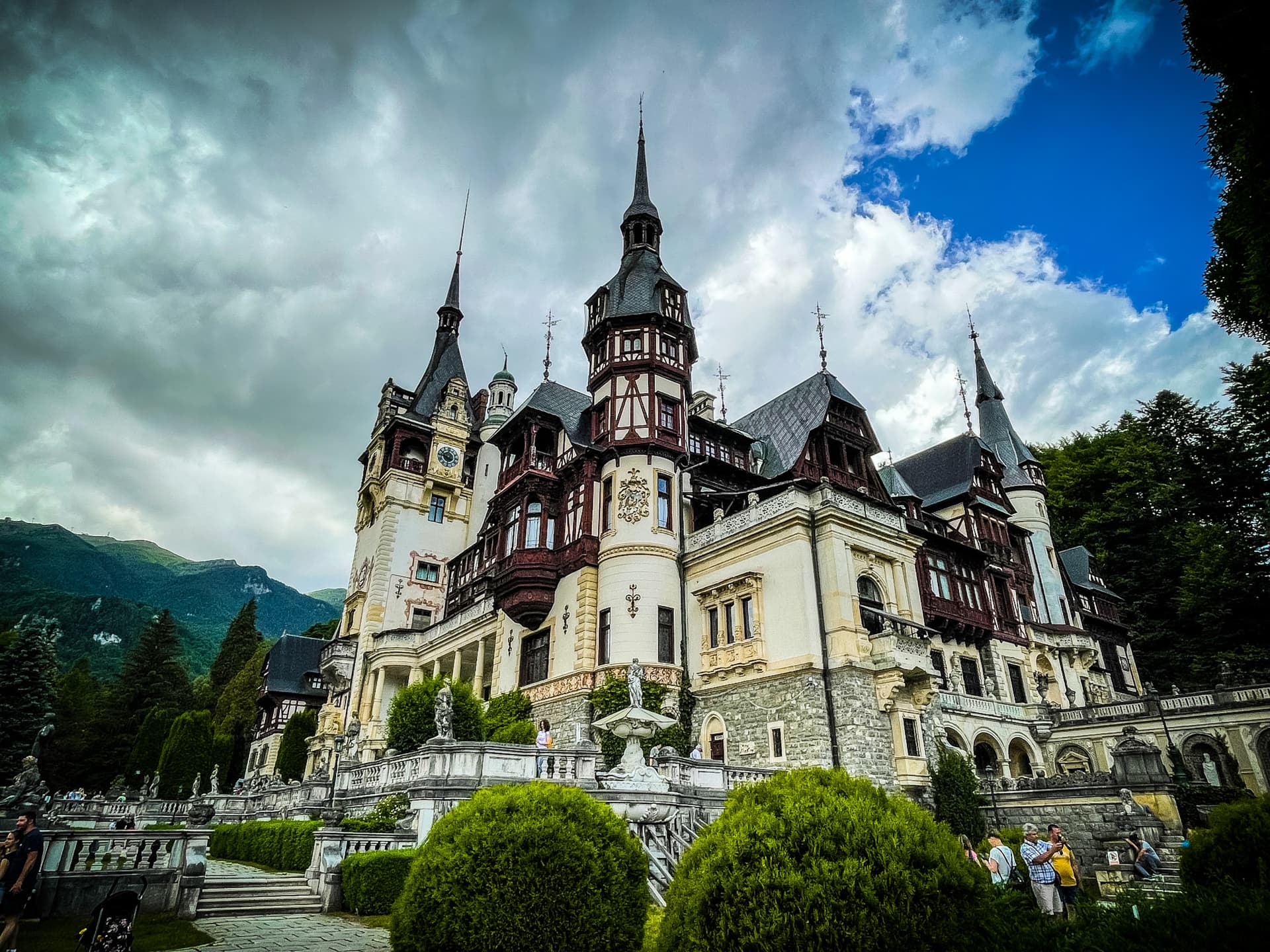 Brasov, Bran & Peles Castle Romania