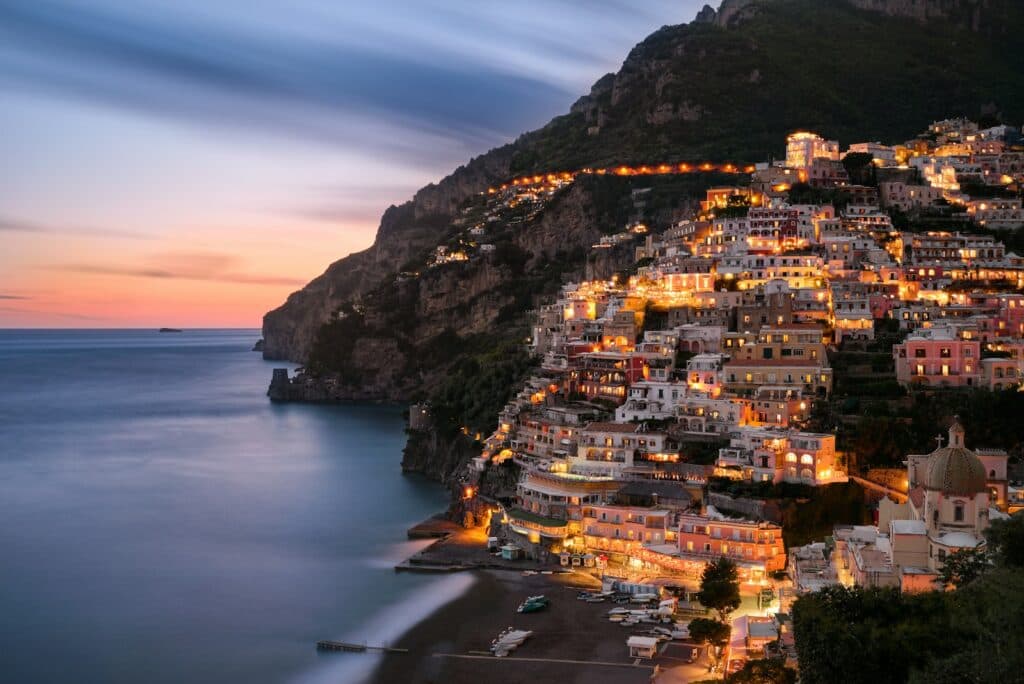 Positano Travel Guide
