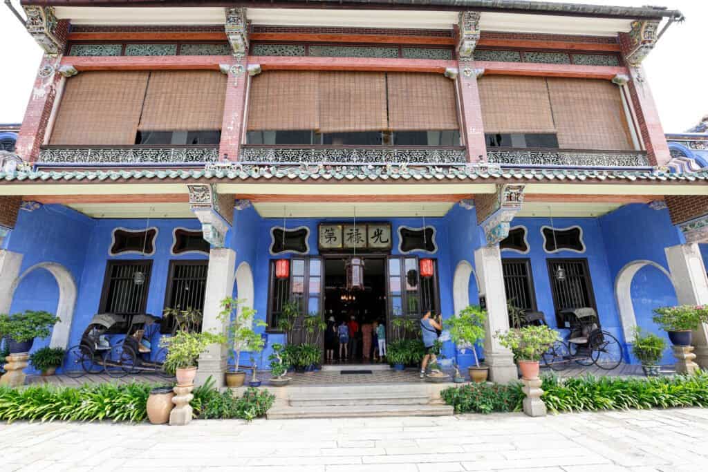 Cheong Fatt Tze