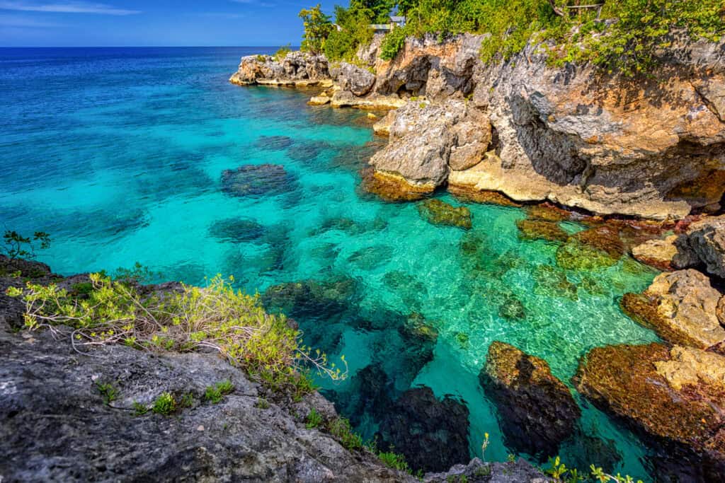 Negril cliffs