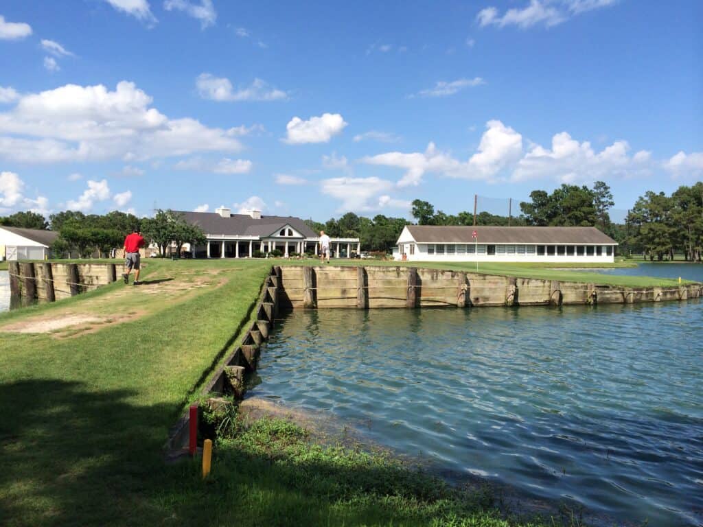Tour 18 Golf Course