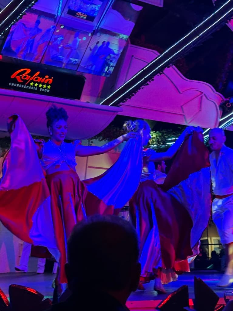 Rafain Churrascaria Show