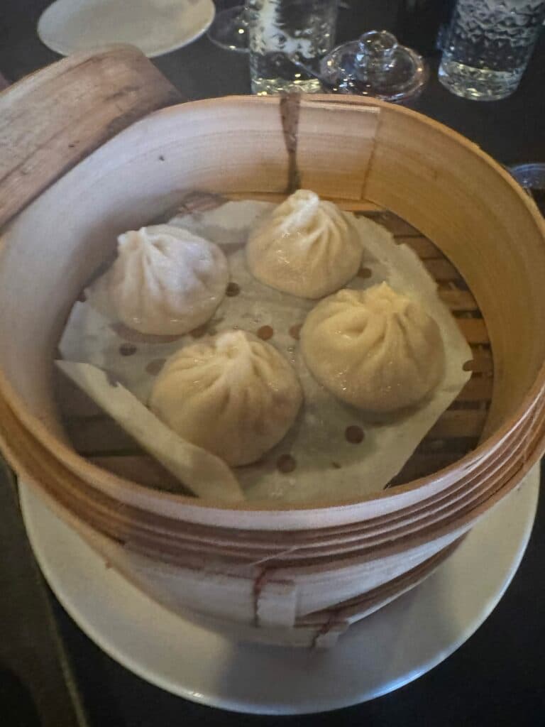 Teddy Wongs – Dumplings & Wine
