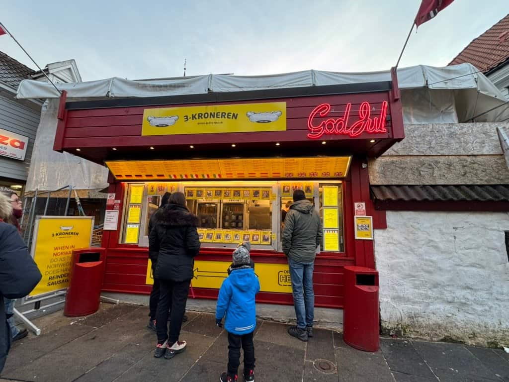 Trekroneren Hot Dog Stand