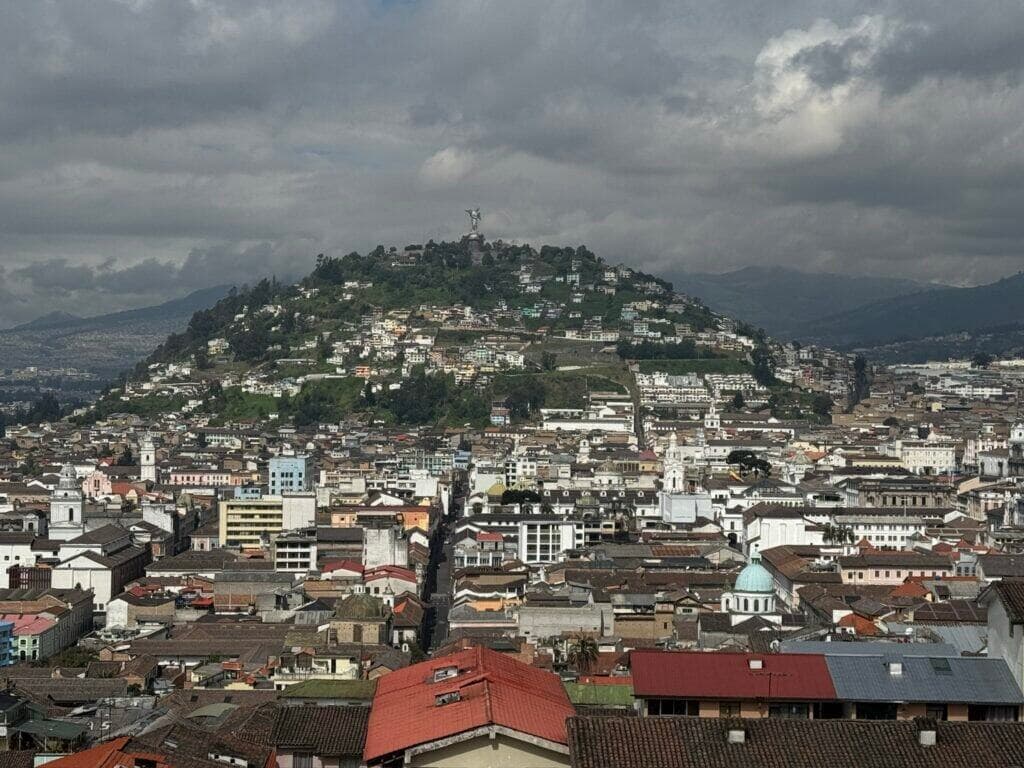 Panecillo Lookout