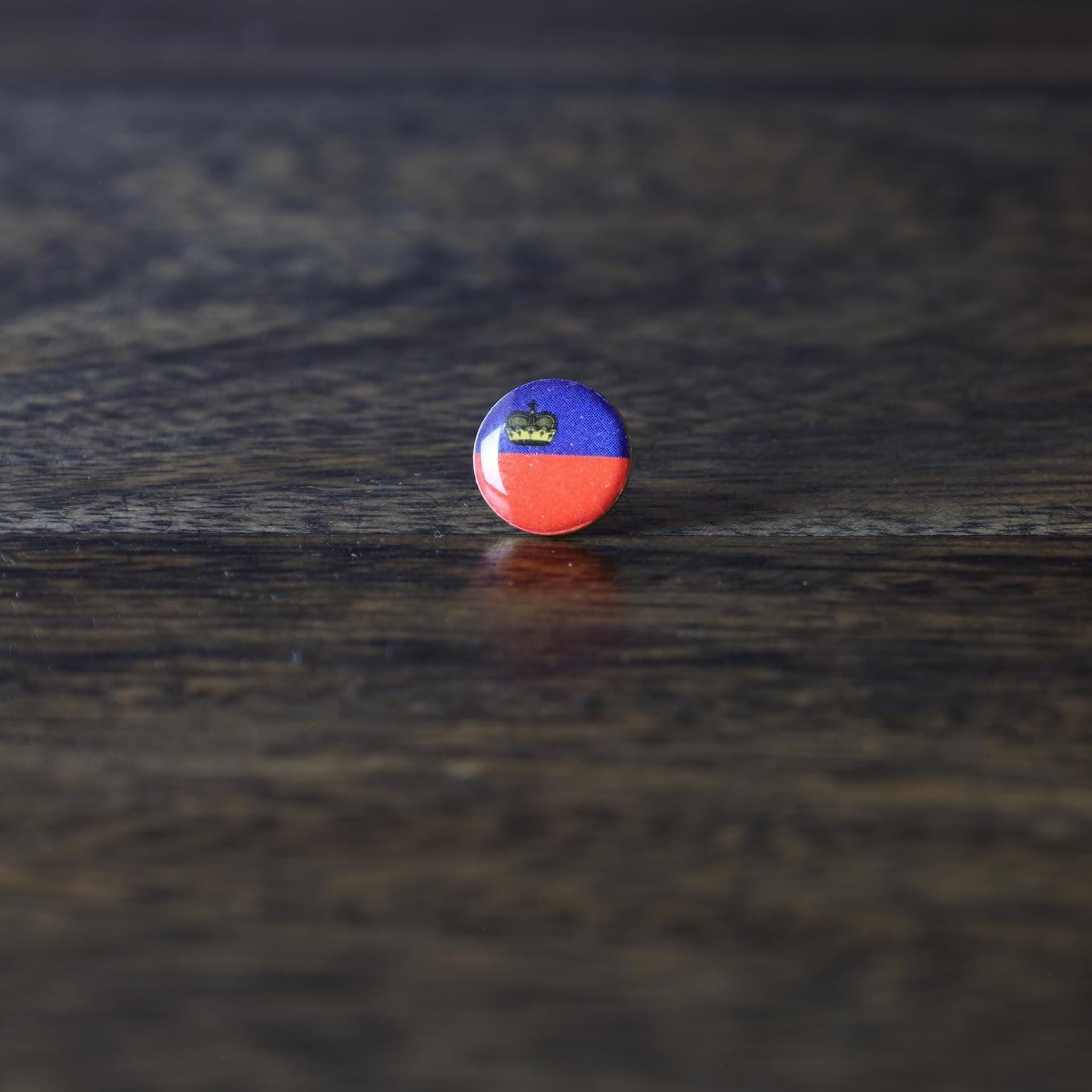 Liechtenstein Flag Map Pin | Liechtenstein Flag push pin | Liechtenstein map pin for wood map