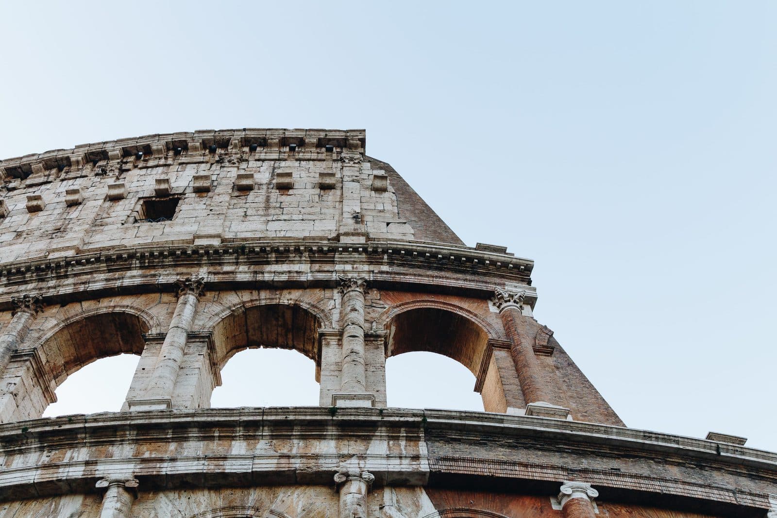8 Essential Tips for Visiting the Colosseum