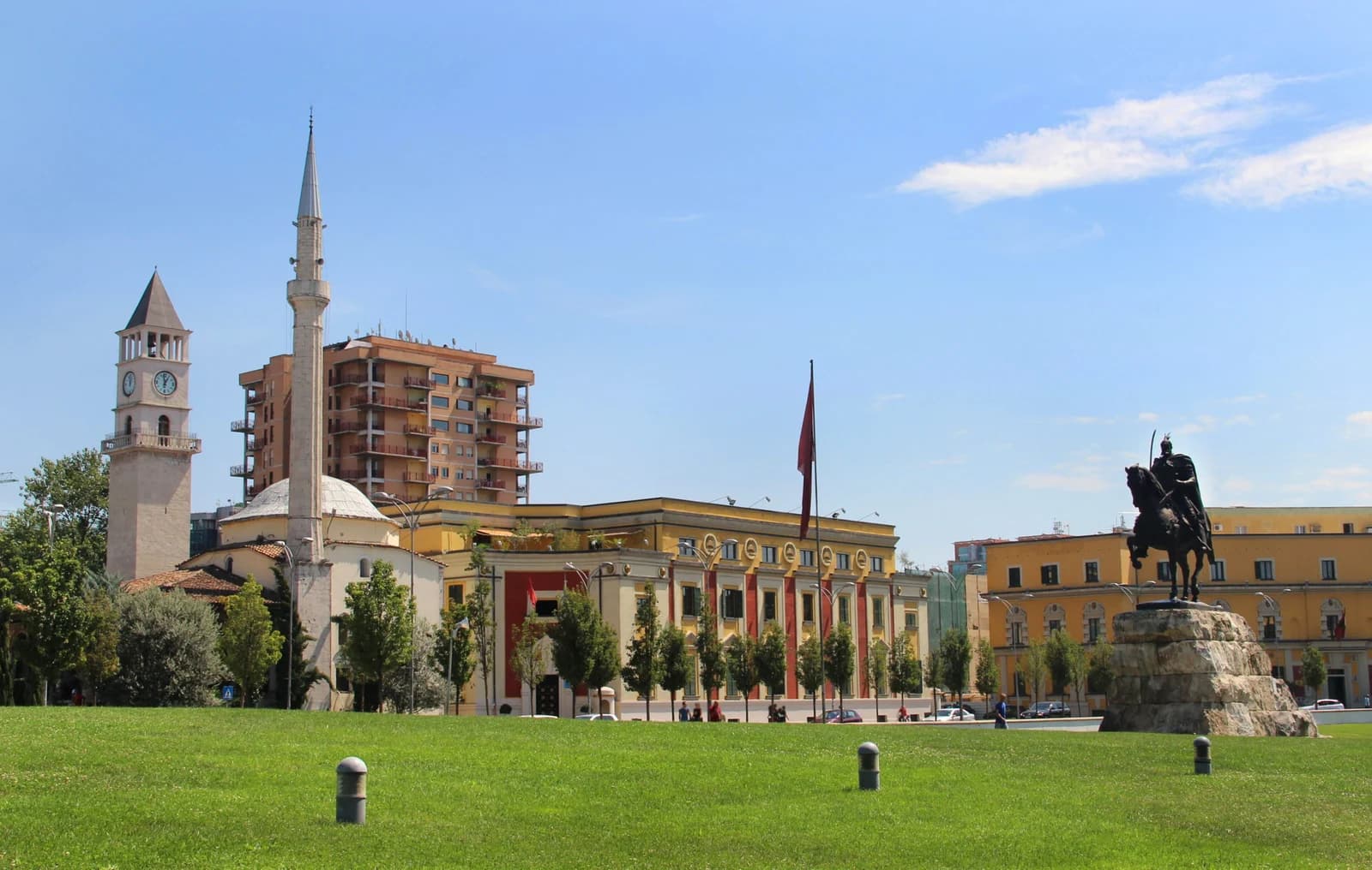 How to Rent a Car in Tirana Without a Credit Card