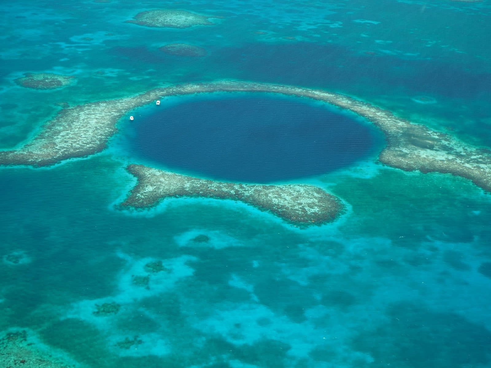 Ultimate Belize Travel Guide