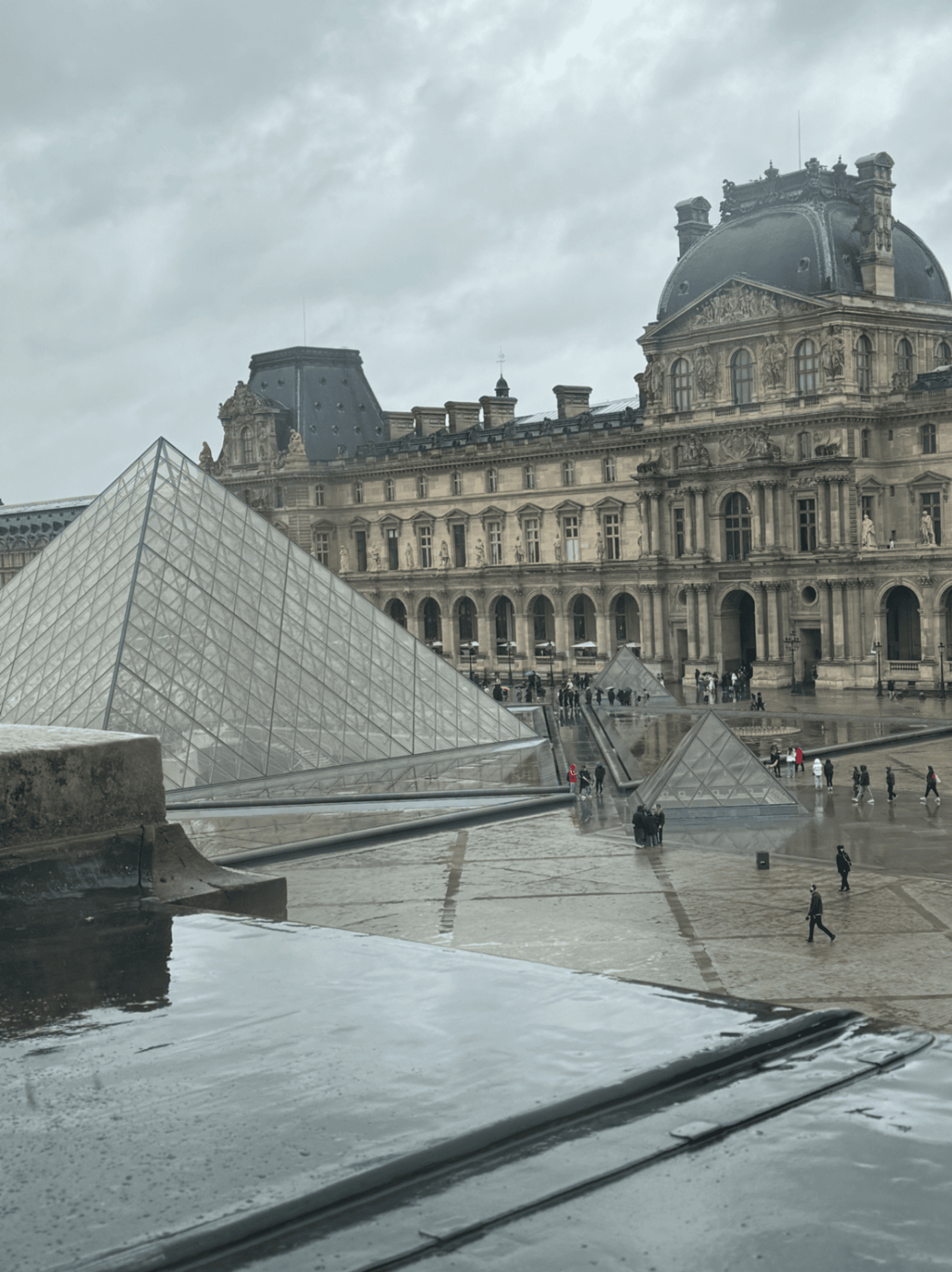 Louvre Museum