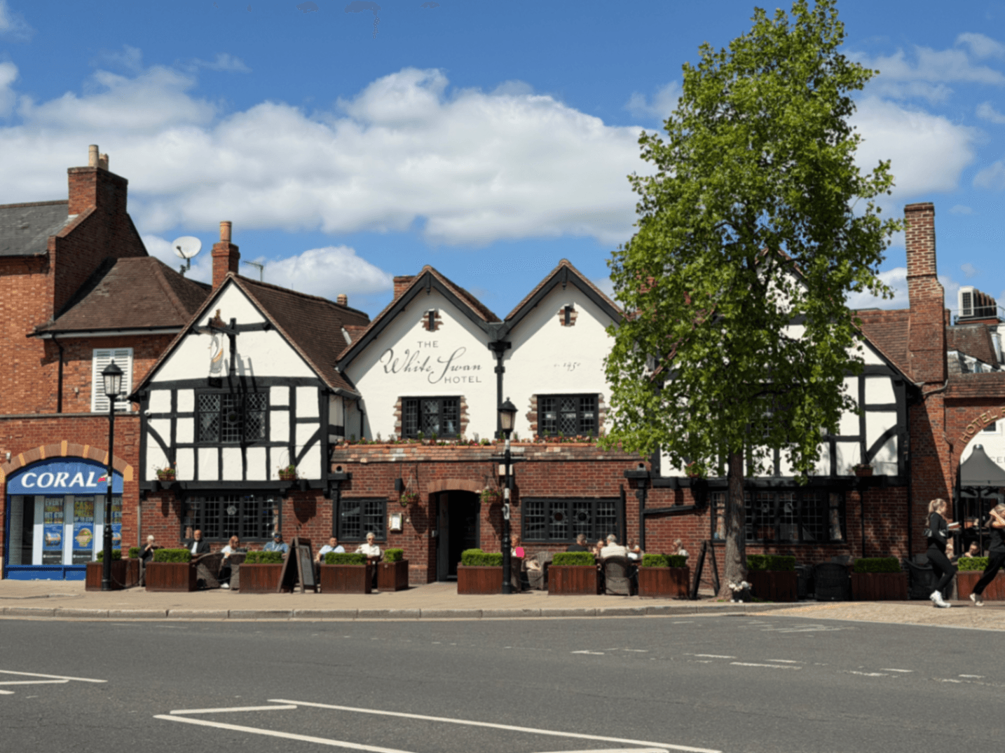 The White Swan Hotel, Stratford