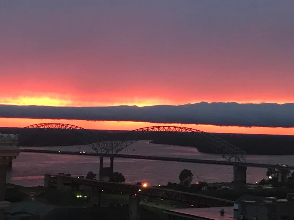 Mississippi River (Memphis)