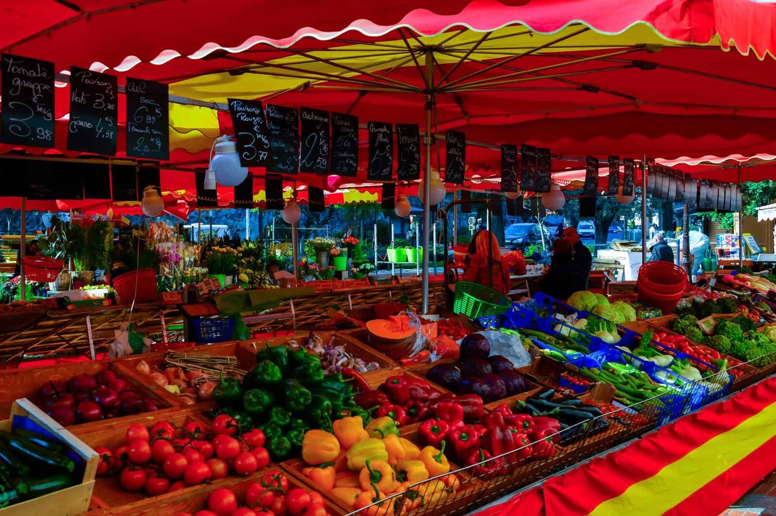 Marche de la Condamine