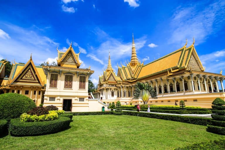 Royal palace (phnom penh)