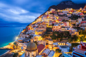 Affordable Travel options to explore the Amalfi Coast, Italy