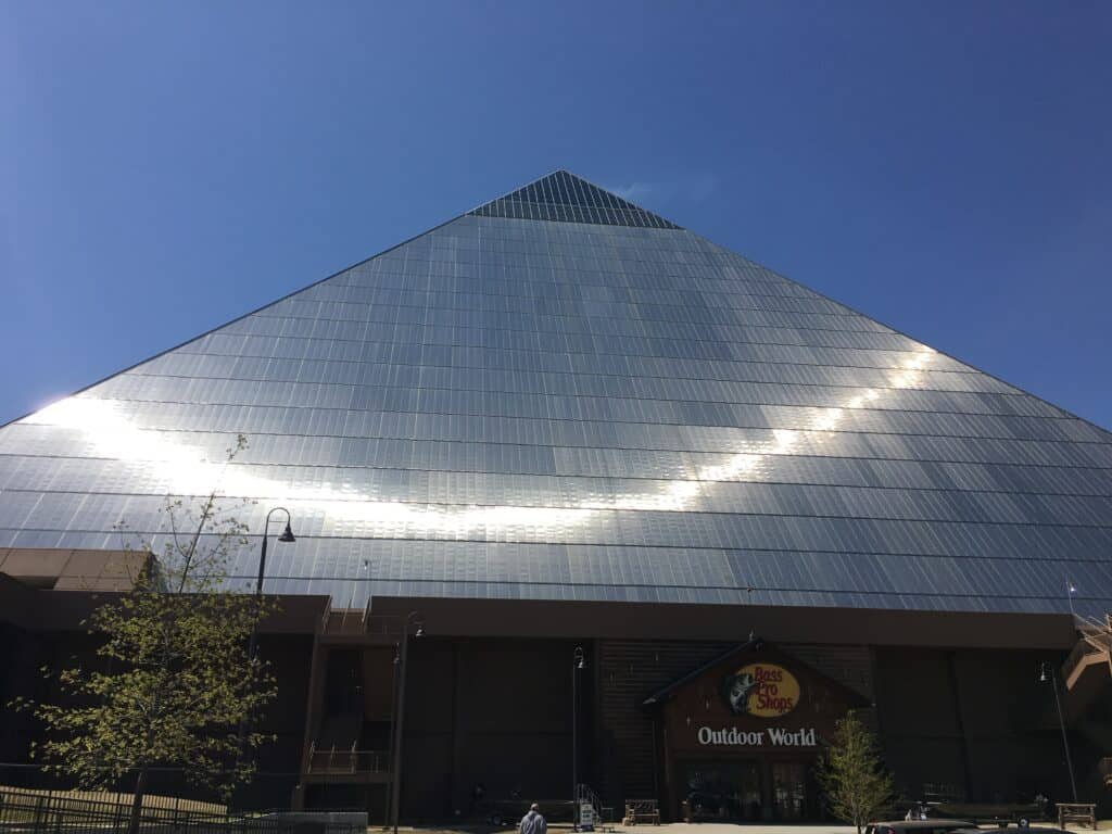 Bass Pro Pyramid Bazar Travels