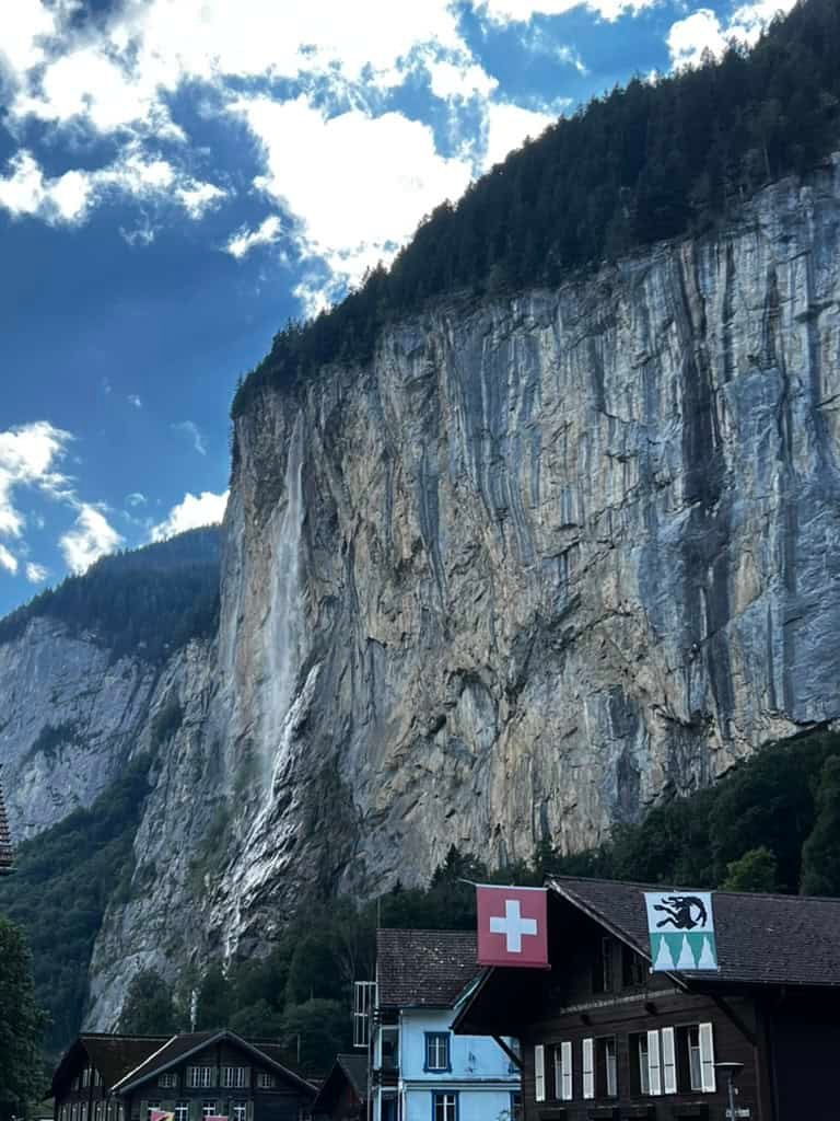 Lauterbrunnen travel guide