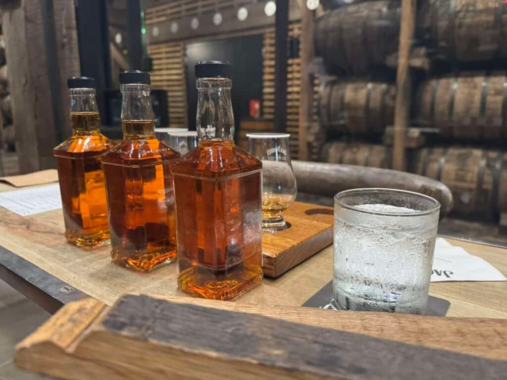 Tennessee whisky nashville travel guide