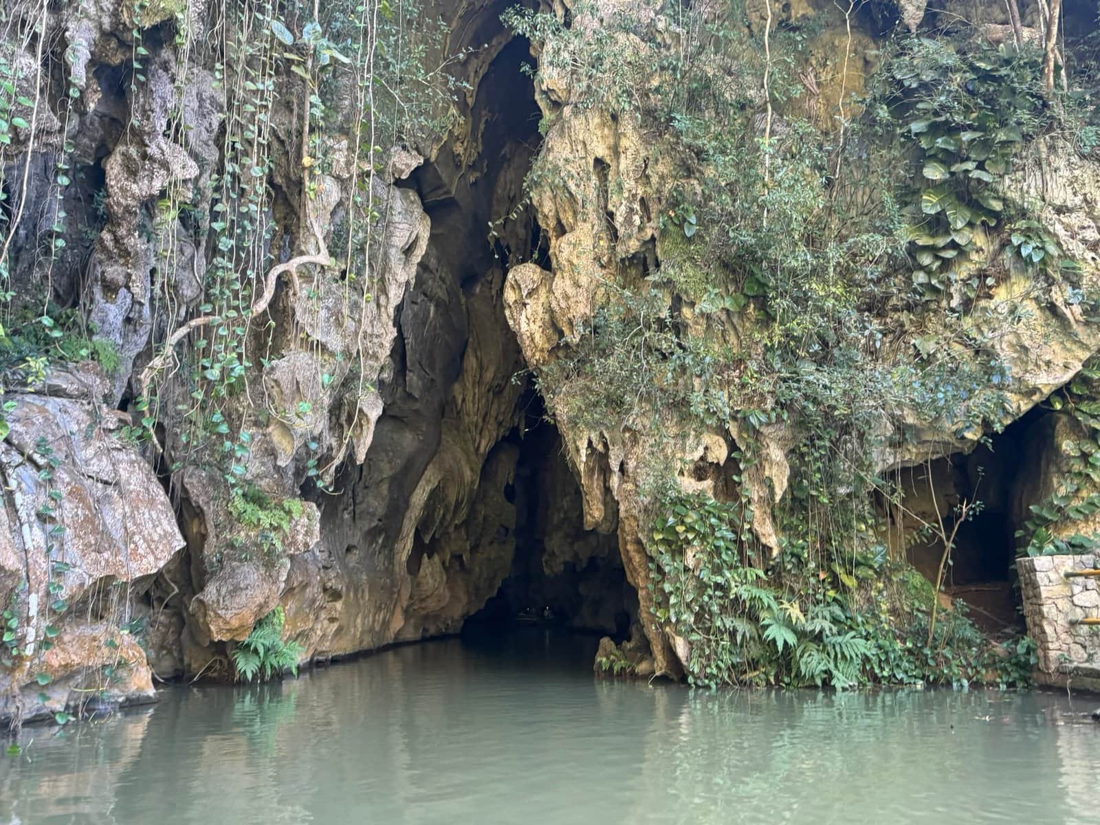 Indian Cave
