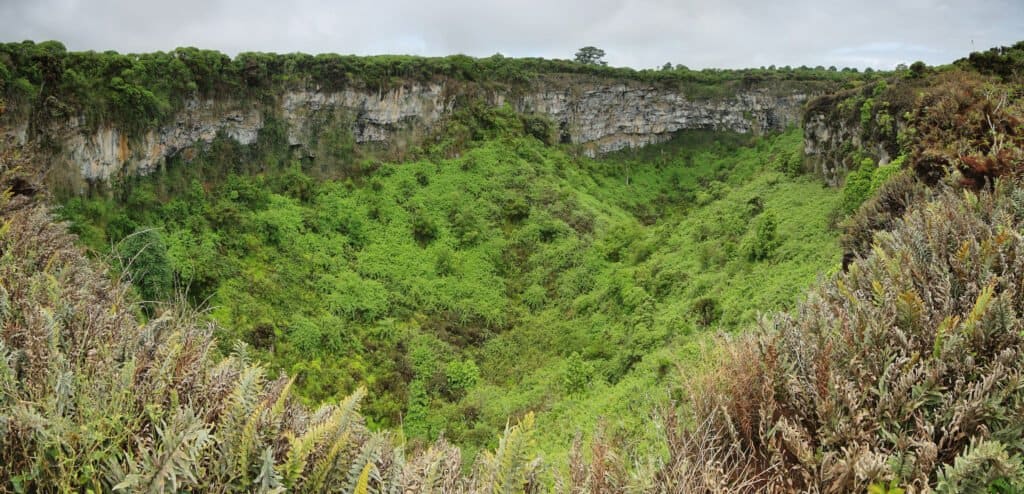 Los Gemelos (Pit Craters)