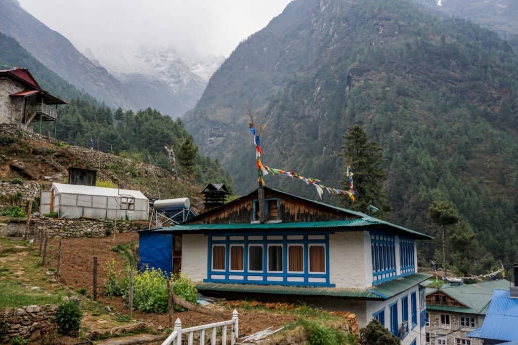 Teahouse trekking on the ebc trail