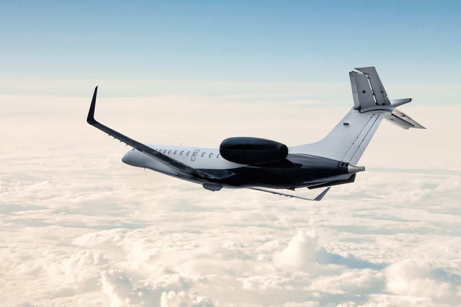 5 Surprising Benefits of Private Jet Rental for Travelling Overseas