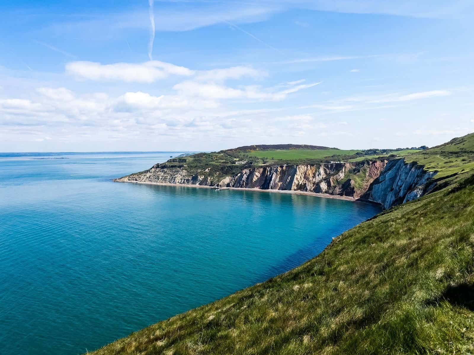 Romantic Getaways on the Isle of Wight: Cosy Cottages, Clifftop Walks & Sunset Views