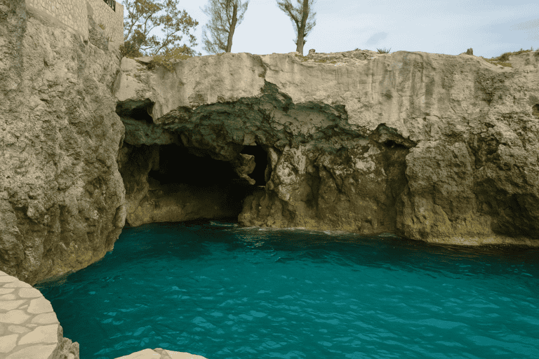 How high is the cliff jump at negril?