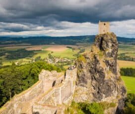 Trosky Castle