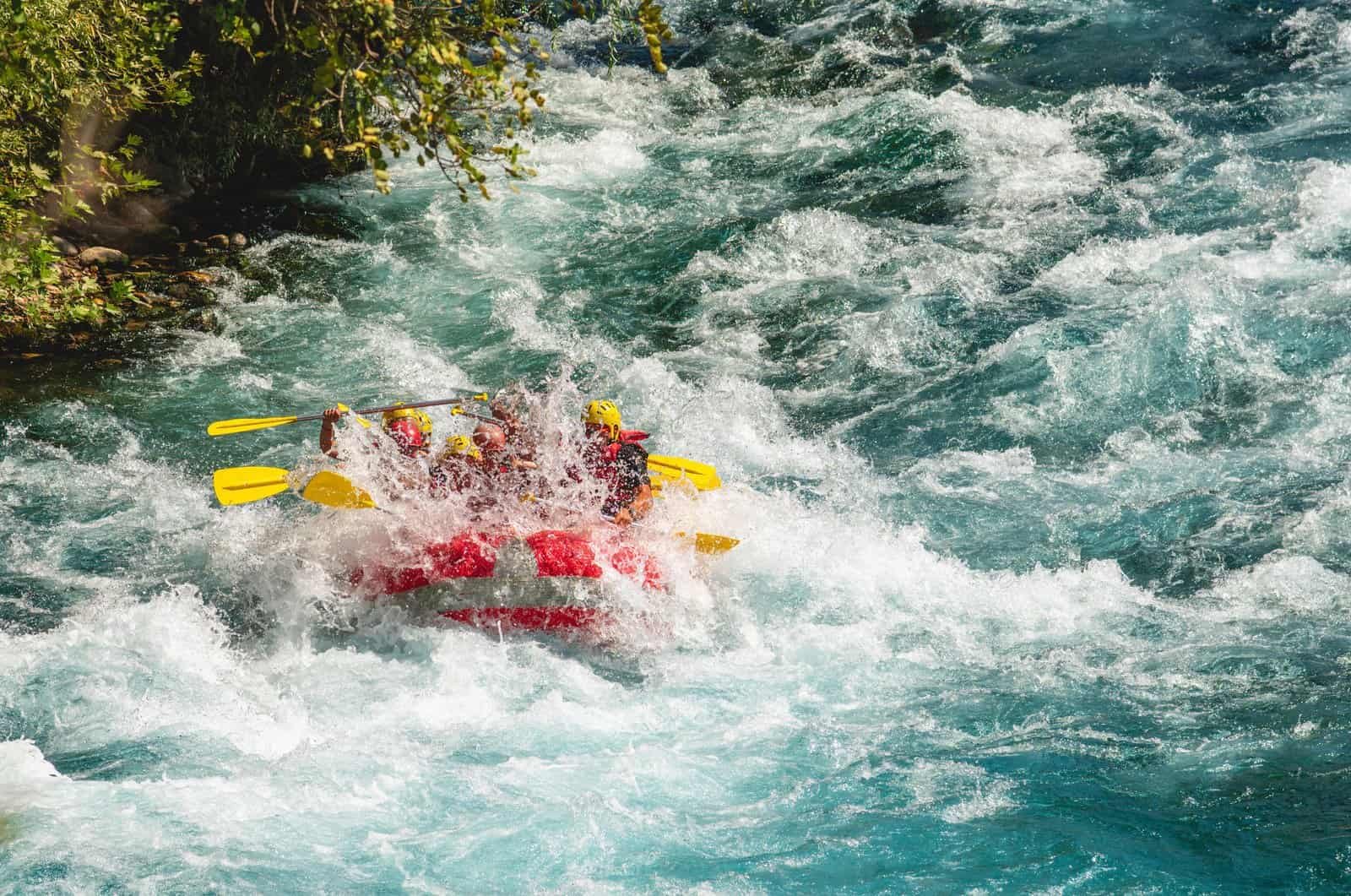 3 Must-Do Activities in Colorado: White Water Rafting, Skiing & Mountain Biking