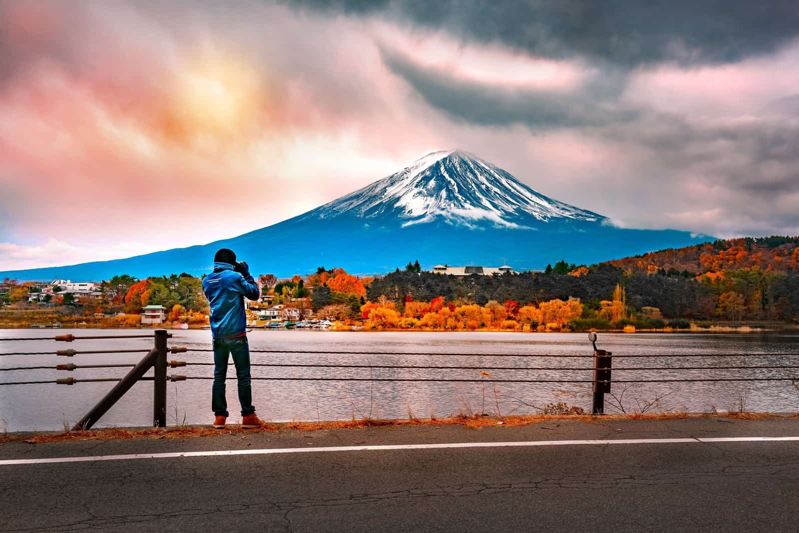 Planning a Trip to Japan? Keep These Tips in Mind