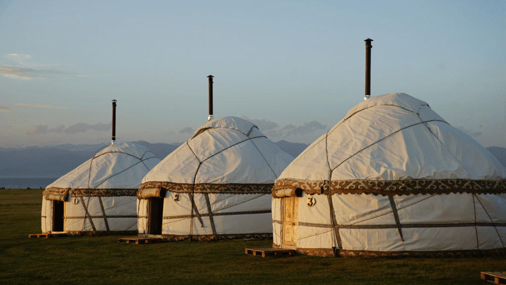 Discover Kyrgyzstan – The Land of Nomad Culture