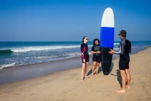 Top Benefits Of Booking Group Surf Lessons In Maui