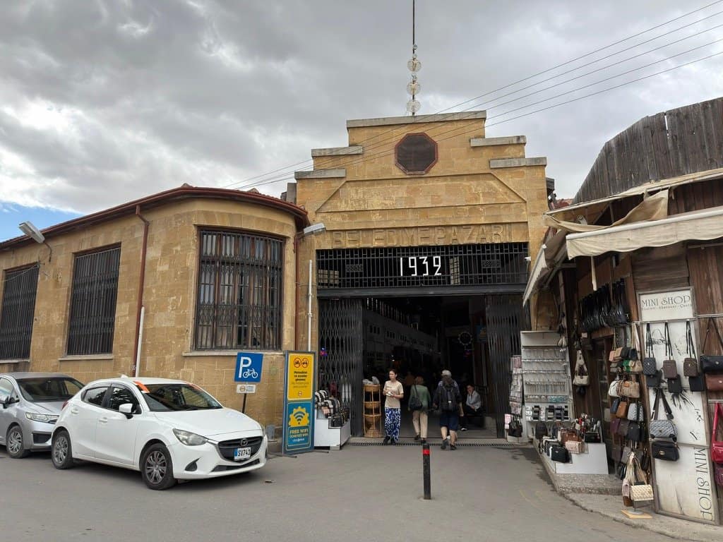 Bandabulia Market – Αγορά Αγίου Αντωνίου