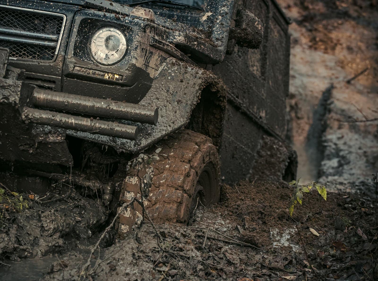 Exploring Offbeat Destinations With All-Terrain Tires: A Traveler’s Guide