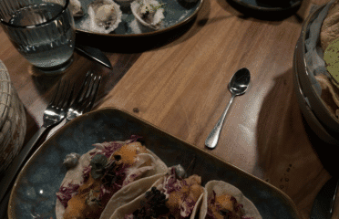 Dos Mares Restaurant