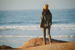 Exploring Hidden Coastal Trails: How to Discover Lesser-Known Beach Hikes Around the World