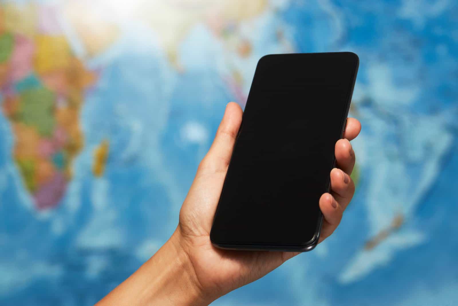 How to Stay Connected While Traveling Abroad: A Complete Guide