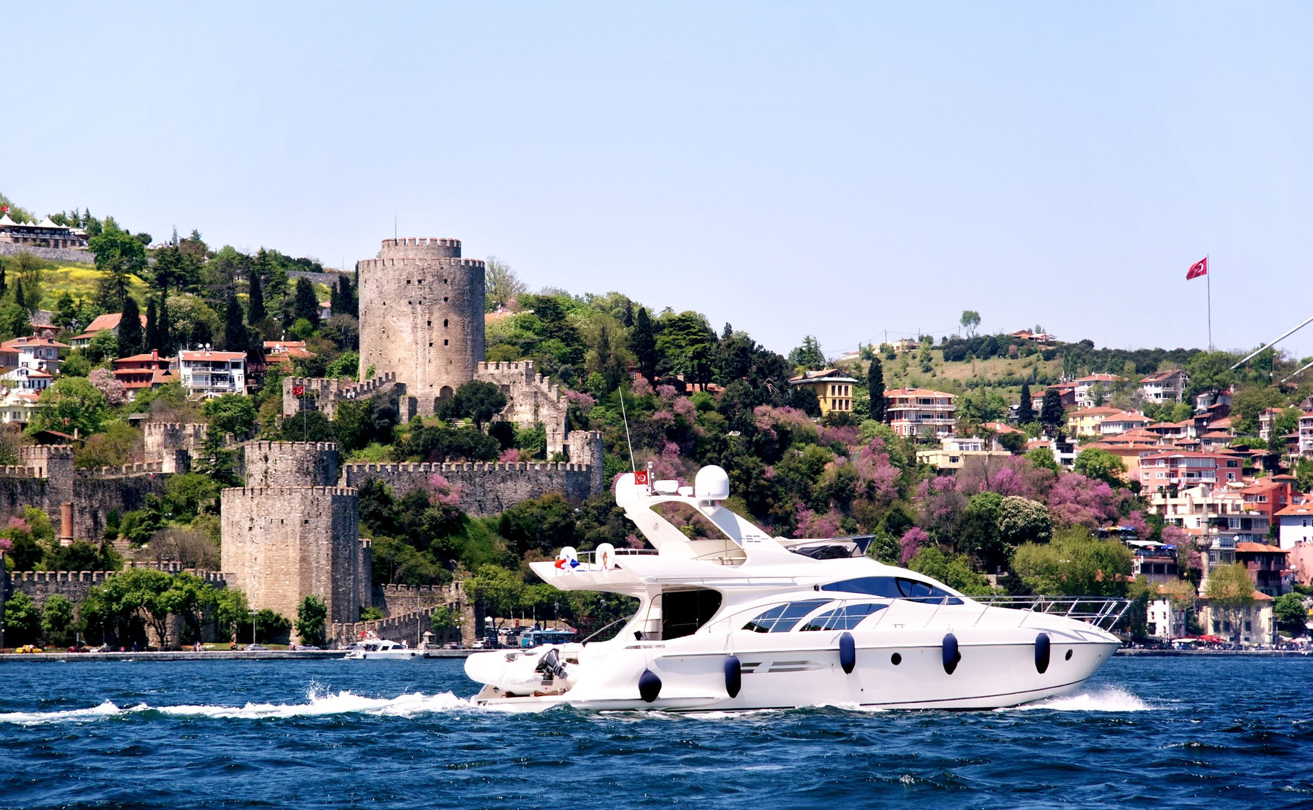 Göcek and Bodrum: Two Sides of Turkey’s Yacht Charter Experience